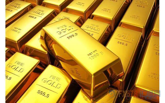  中国大妈炒黄金被套在半山腰